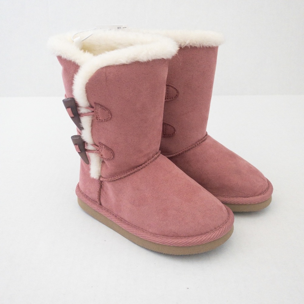 Old Navy Kids Sherpa Boots (Size 8)